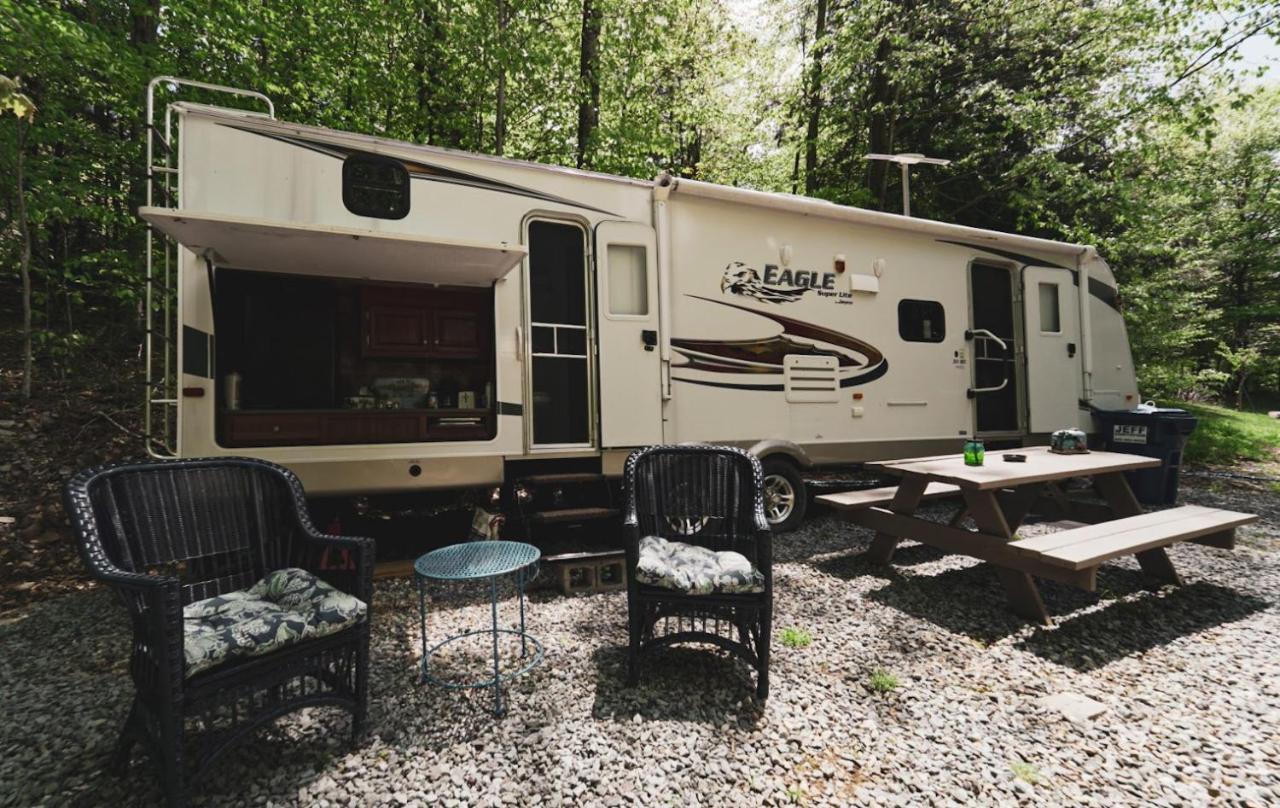 Готель Rv Adventure Roscoe Pet Friendly Екстер'єр фото